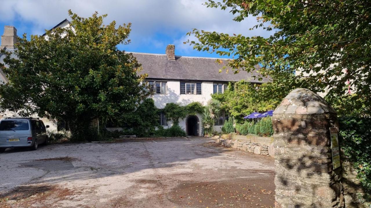 Churston Court Hotel 彻斯顿费斯 外观 照片