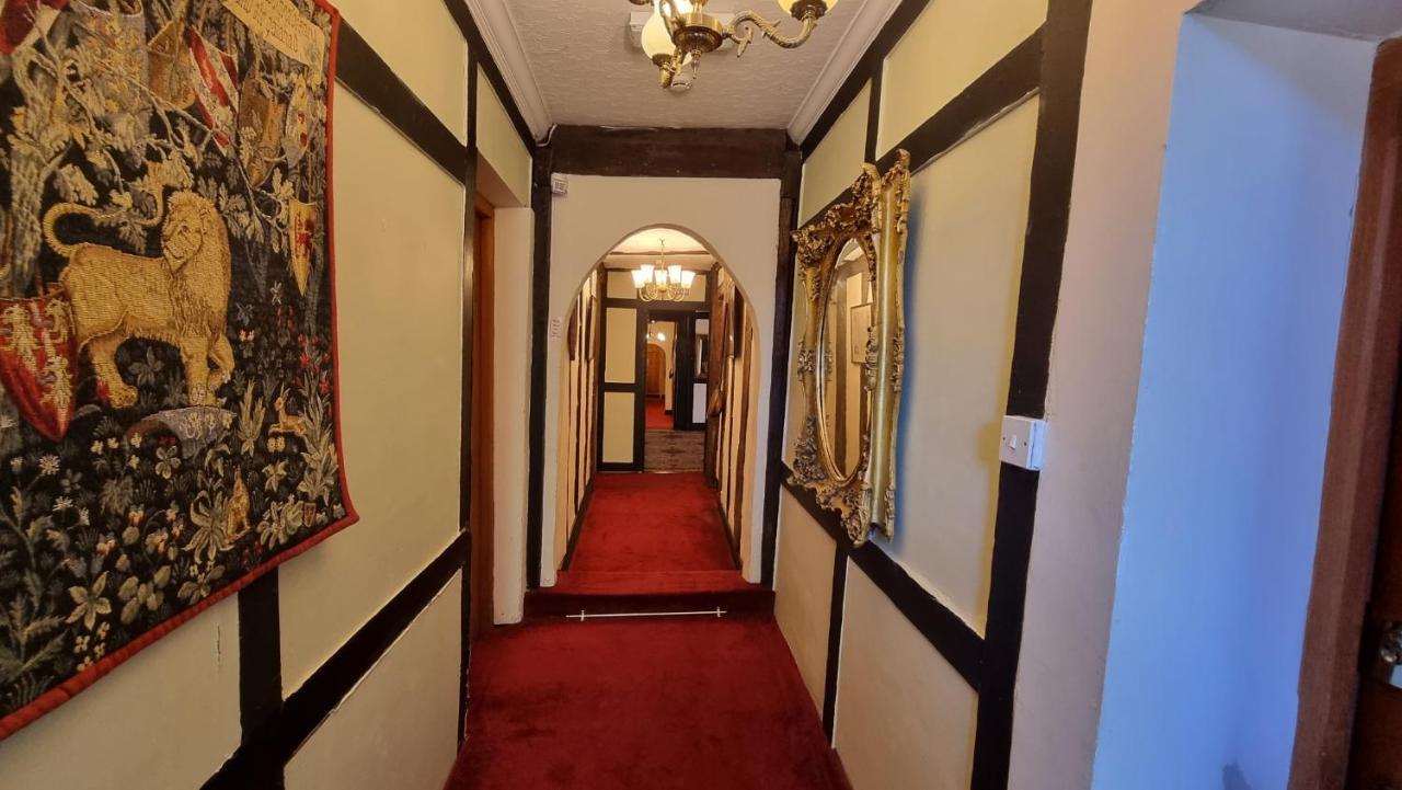 Churston Court Hotel 彻斯顿费斯 外观 照片