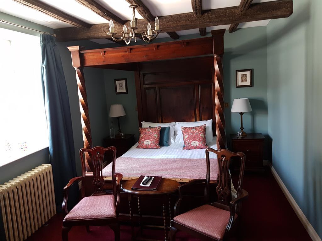 Churston Court Hotel 彻斯顿费斯 外观 照片
